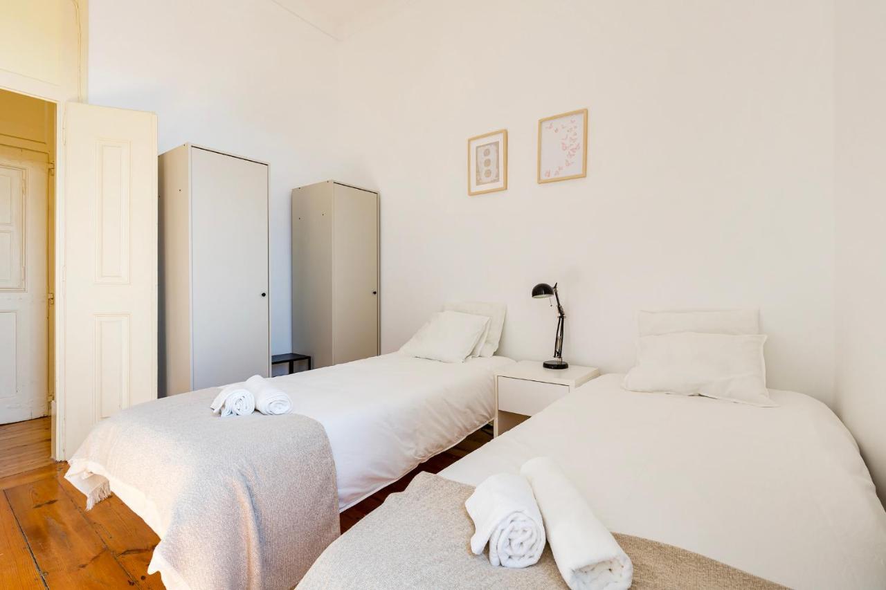 4br - Excellent Location - New Mattresses! * Lisboa